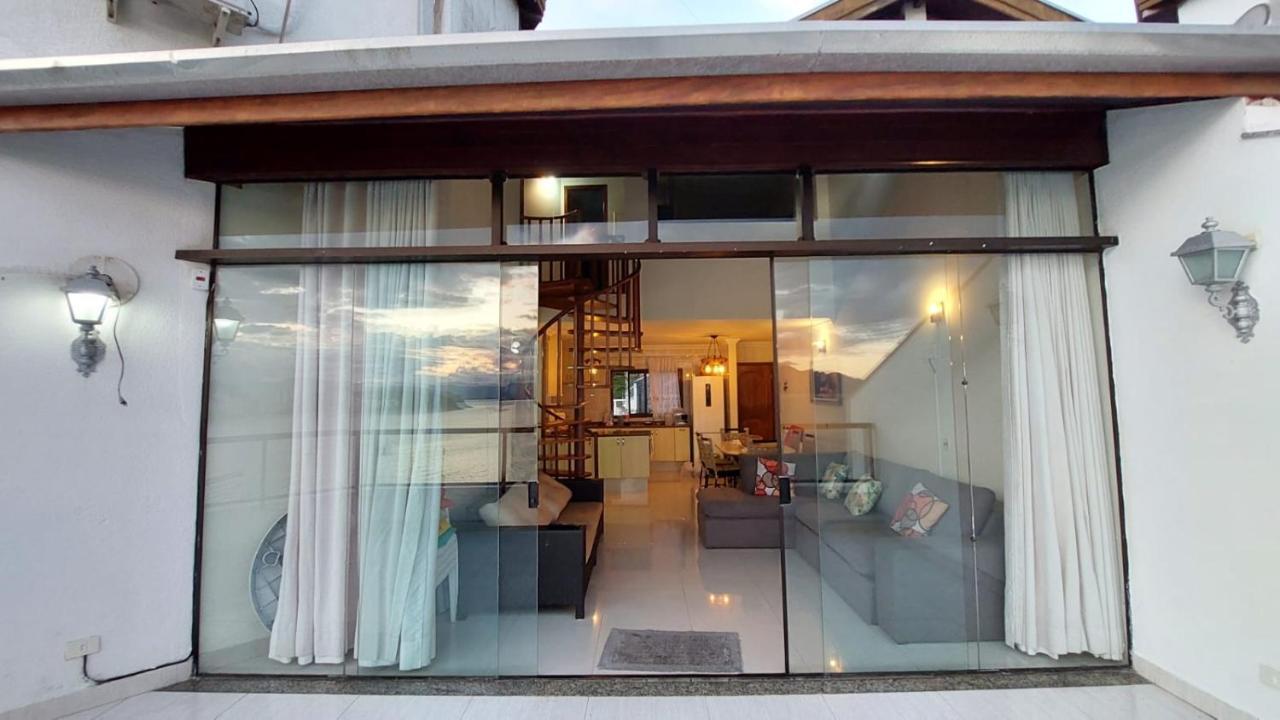 Apartmán Linda Cobertura Duplex, Pe Na Areia,Vista Linda. Caraguatatuba Exteriér fotografie